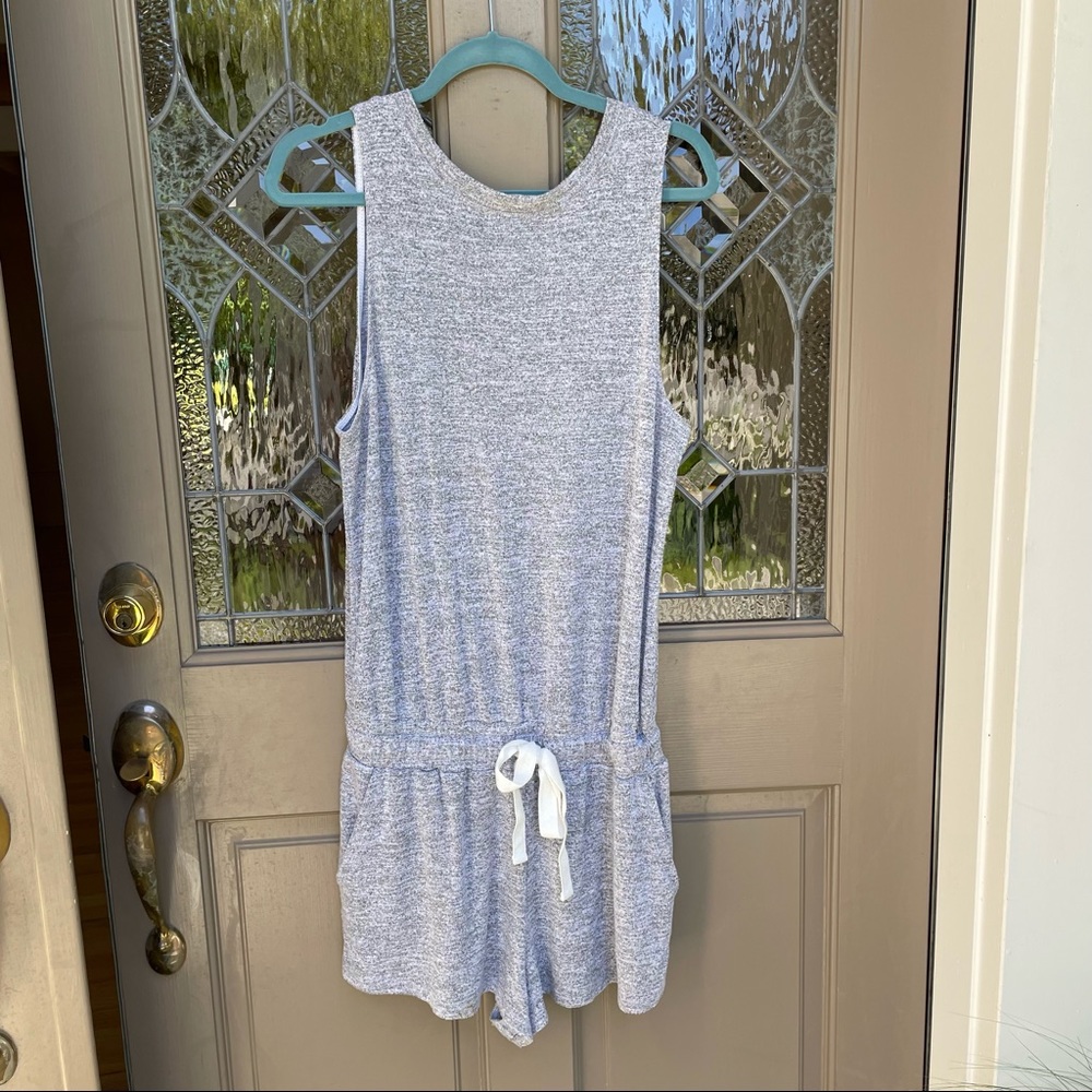 Aritzia Wilfred Free Izabel Gray Shortie Romper